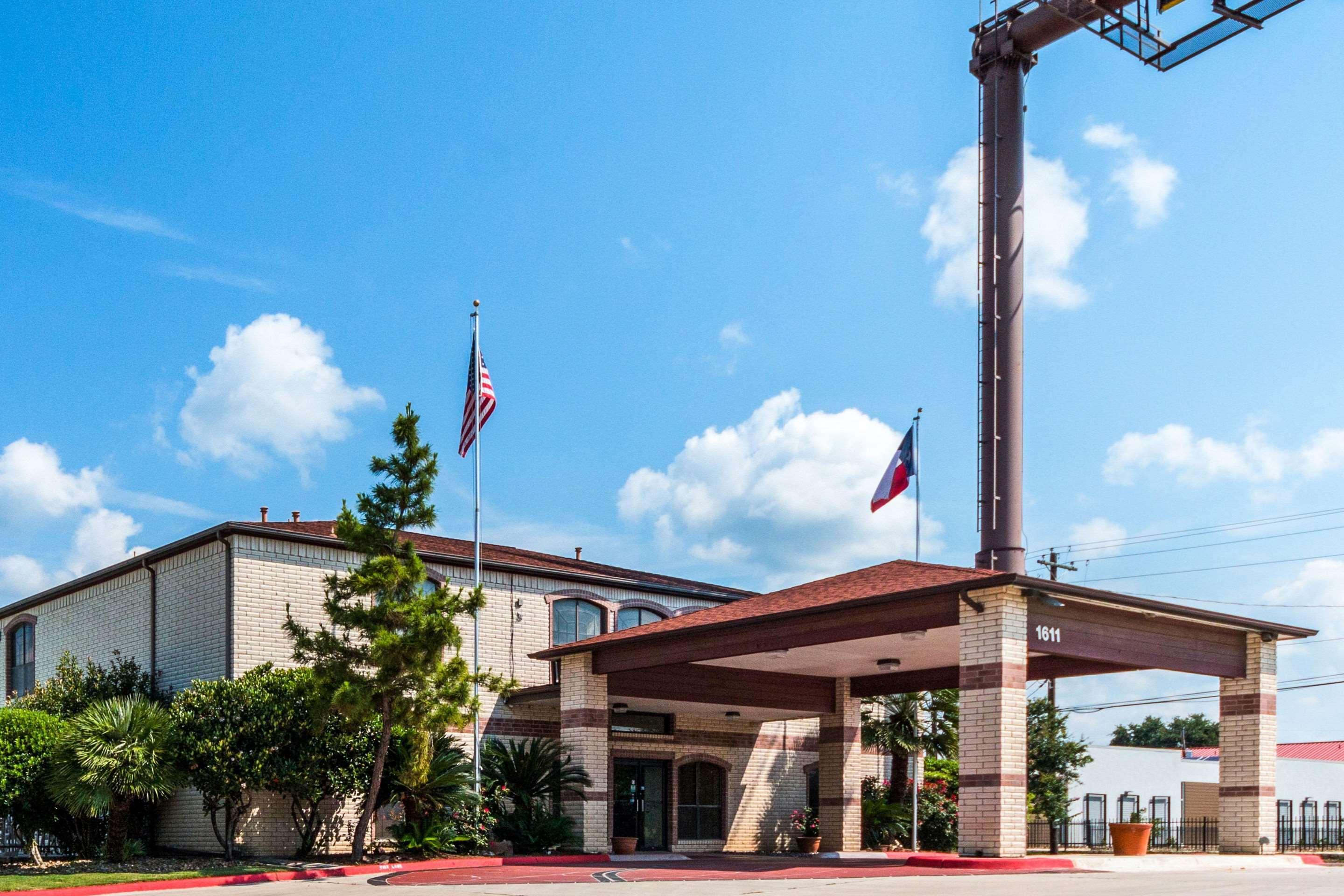Quality Inn University Near Downtown San Marcos Exterior foto